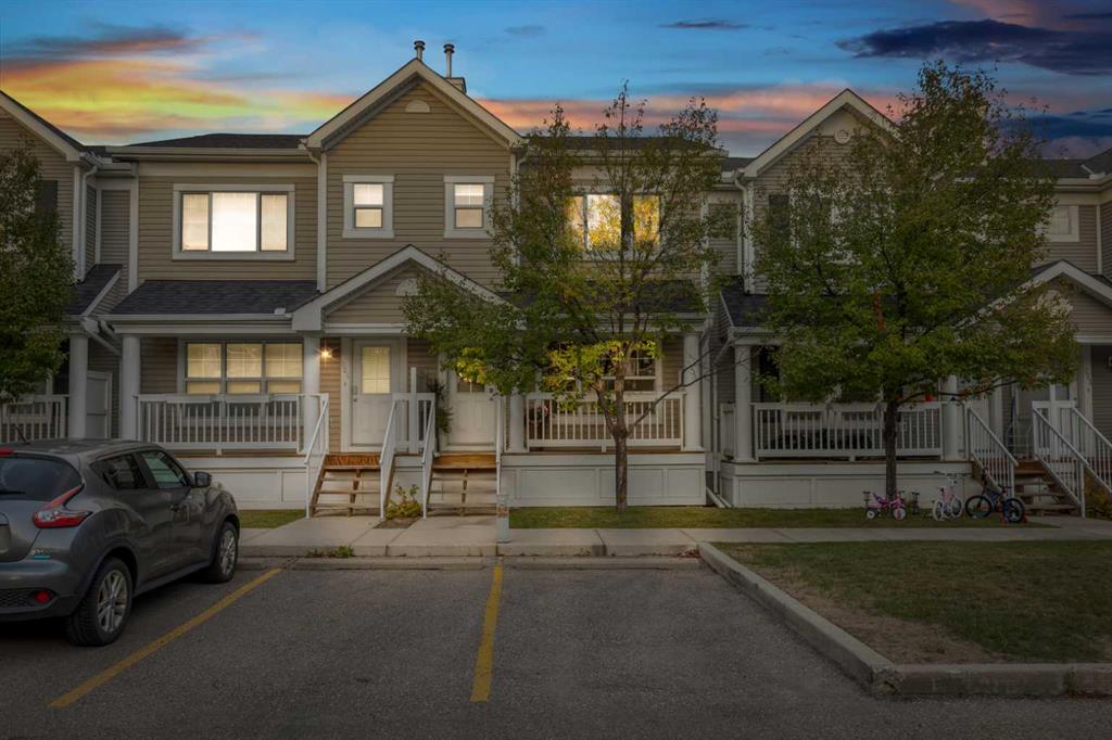 Picture of 225 Country Village Manor NE, Calgary Real Estate Listing