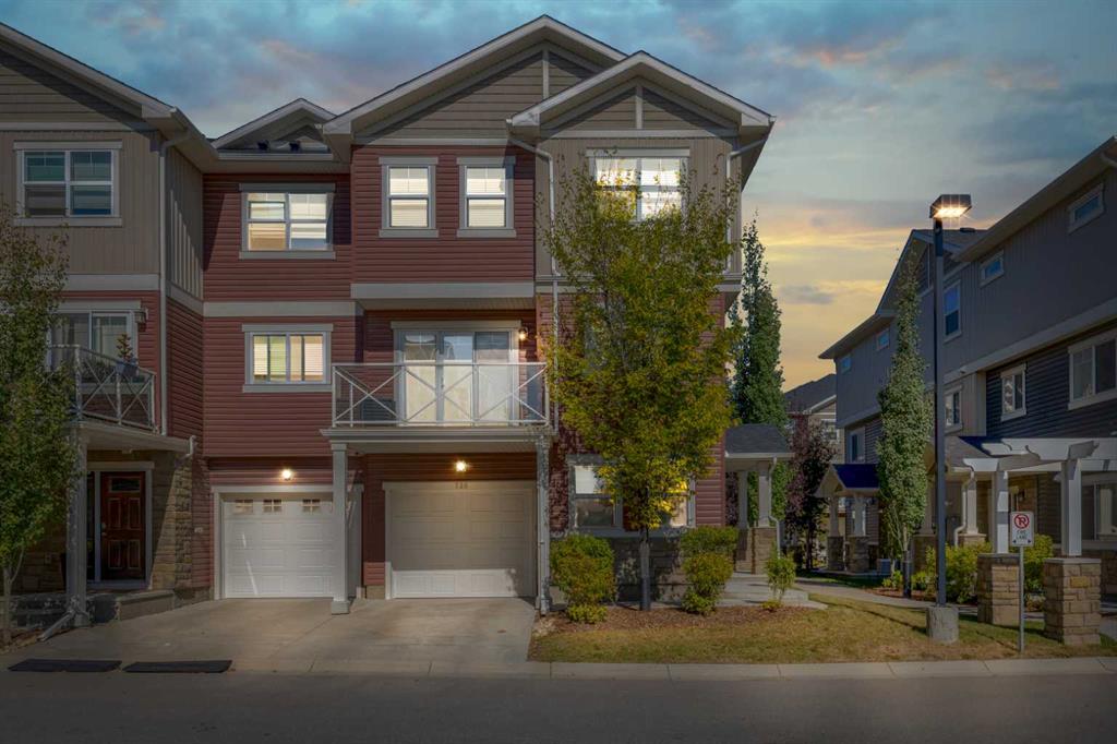 Picture of 720 Skyview Ranch Grove NE, Calgary Real Estate Listing