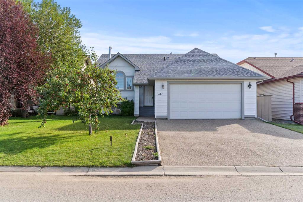 Picture of 317 Carriage Lane Drive , Carstairs Real Estate Listing