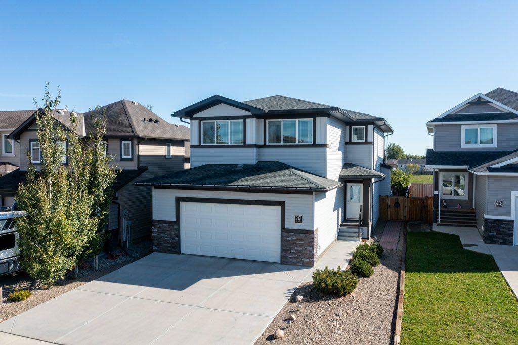 Picture of 523 Firelight Place W, Lethbridge Real Estate Listing