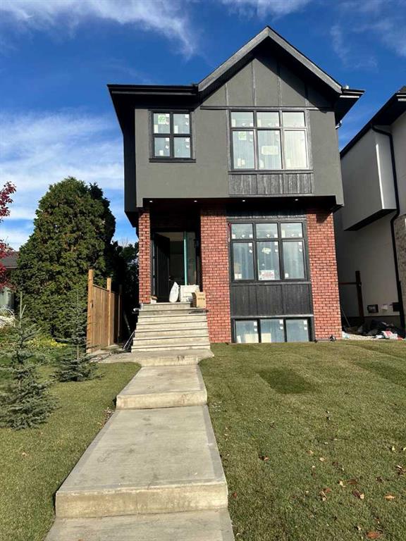 Picture of 2226 Halifax Crescent NW, Calgary Real Estate Listing