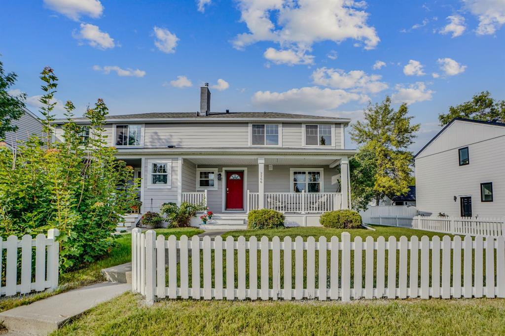 Picture of 2266 Passchendaele Avenue SW, Calgary Real Estate Listing