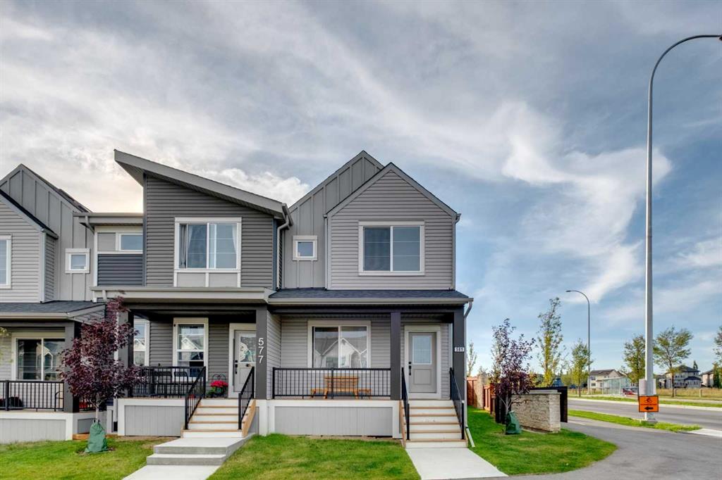 Picture of 581 Sage Hill Road NW, Calgary Real Estate Listing