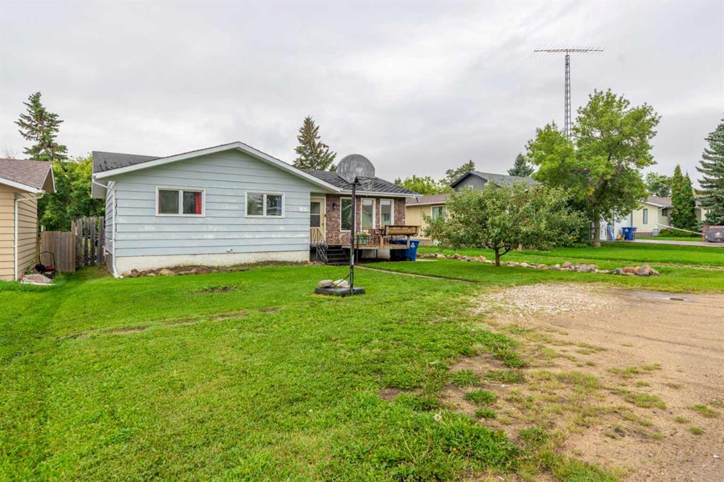 Picture of 107 5 Avenue W, Maidstone Real Estate Listing