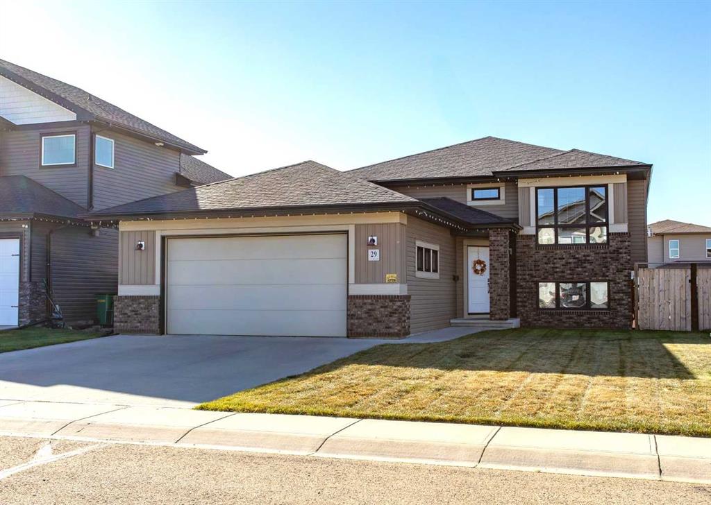 Picture of 29 Arrowwood Close , Blackfalds Real Estate Listing