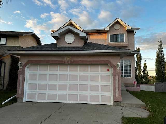 Picture of 36 Harvest Glen Mews NE, Calgary Real Estate Listing