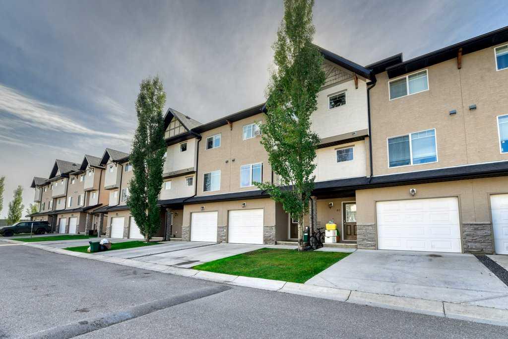 Picture of 61 Cimarron Vista Gardens , Okotoks Real Estate Listing