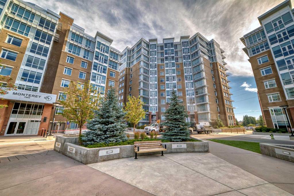 Picture of 906, 32 Varsity Estates Circle NW, Calgary Real Estate Listing