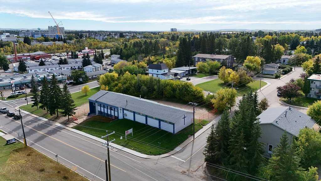 Picture of 5515 43 Street , Red Deer Real Estate Listing