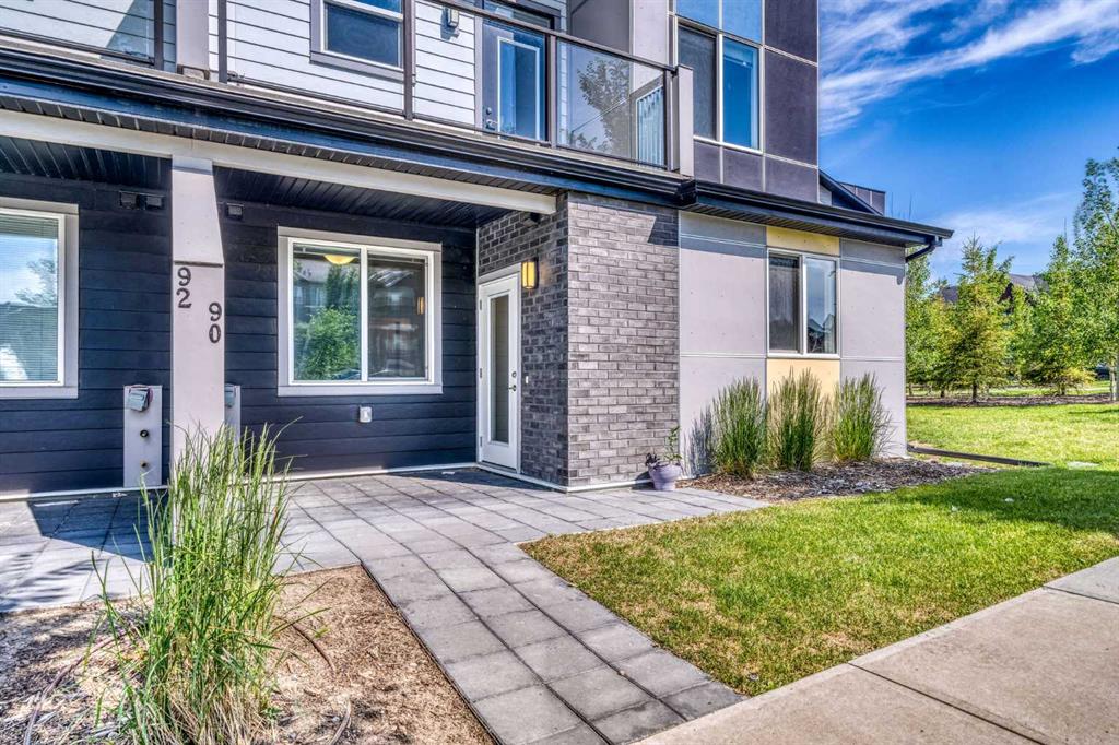 Picture of 90, 90 Redstone Way NE, Calgary Real Estate Listing