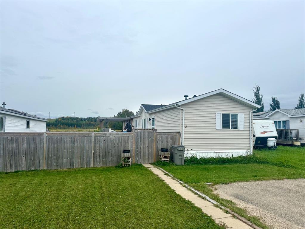 Picture of 3 Karlzen Court , Whitecourt Real Estate Listing