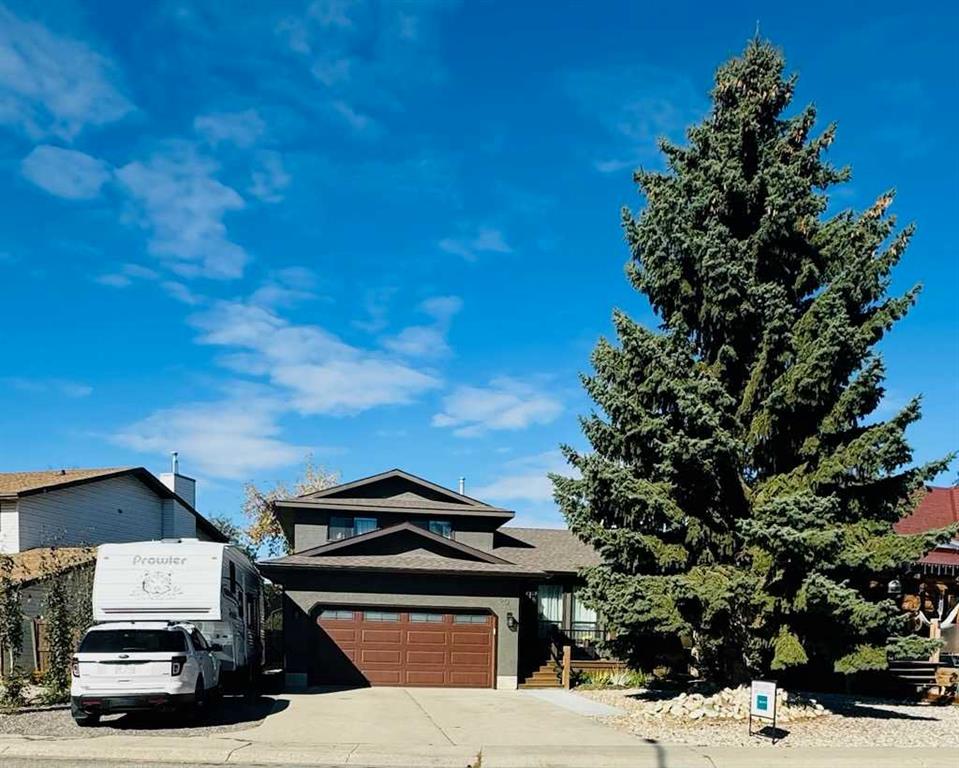 Picture of 50 Parkwood Crescent , Strathmore Real Estate Listing