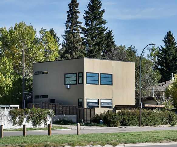 Picture of 411 9 Avenue S, Lethbridge Real Estate Listing