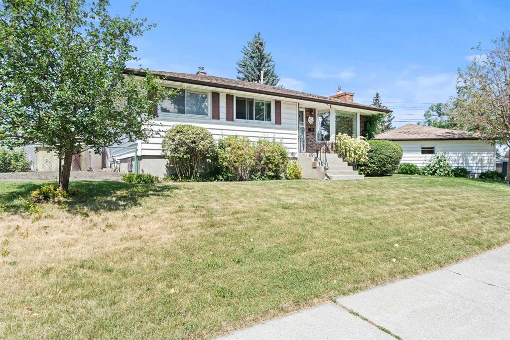 Picture of 16 Trafford Place NW, Calgary Real Estate Listing