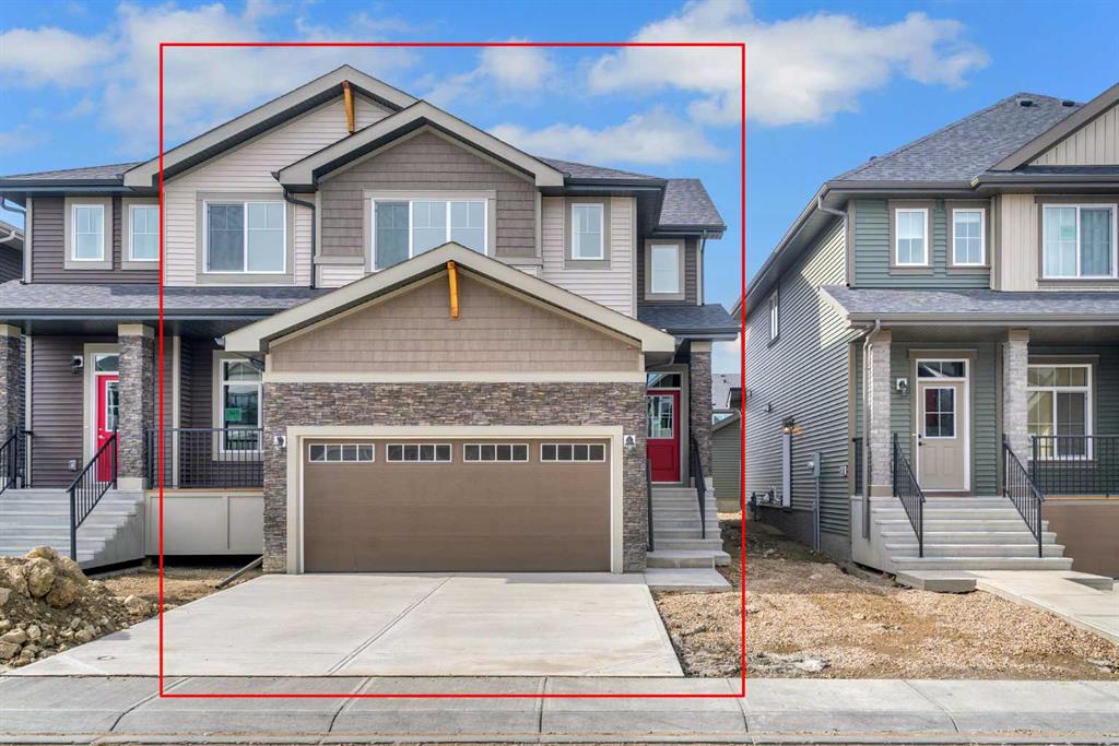 Picture of 957 Cobblemore Common SW, Airdrie Real Estate Listing