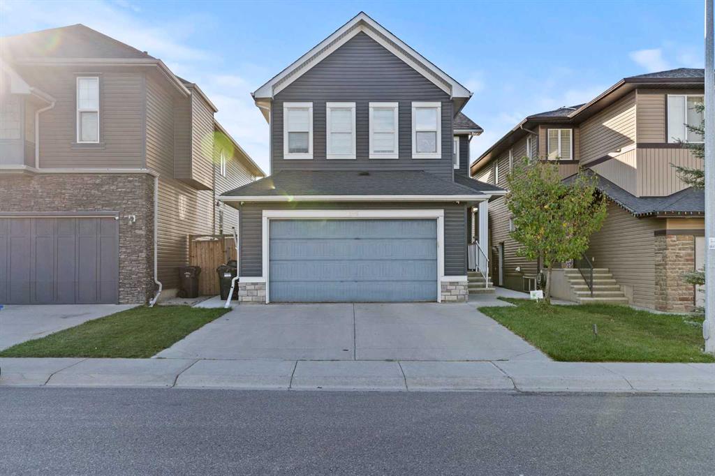 Picture of 305 Evanspark Gardens NW, Calgary Real Estate Listing