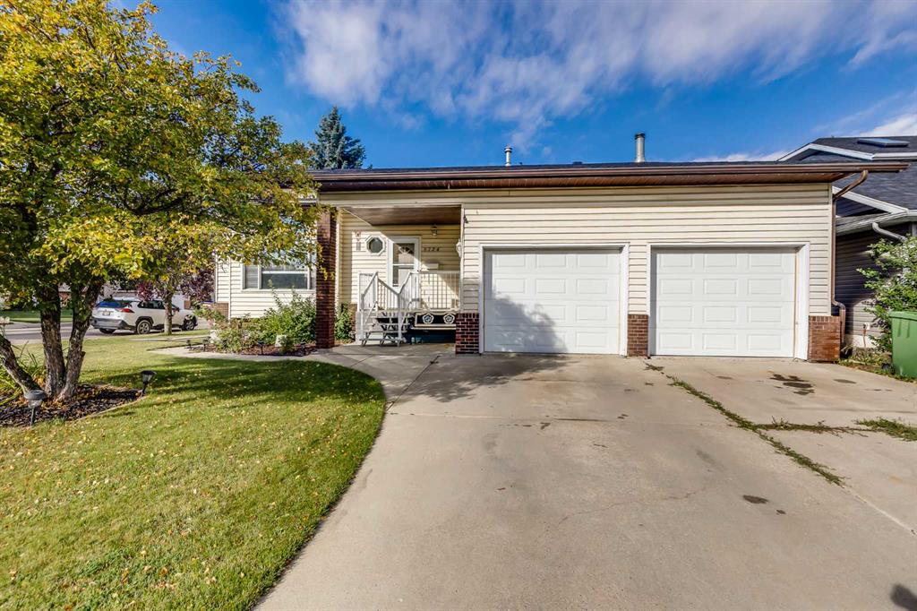 Picture of 5724 58 Avenue , Olds Real Estate Listing