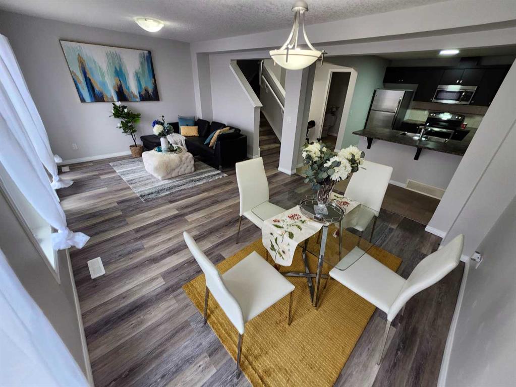 Picture of 124 Windstone Link SW, Airdrie Real Estate Listing