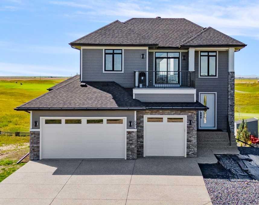 Picture of 492 Muirfield Crescent , Lyalta Real Estate Listing