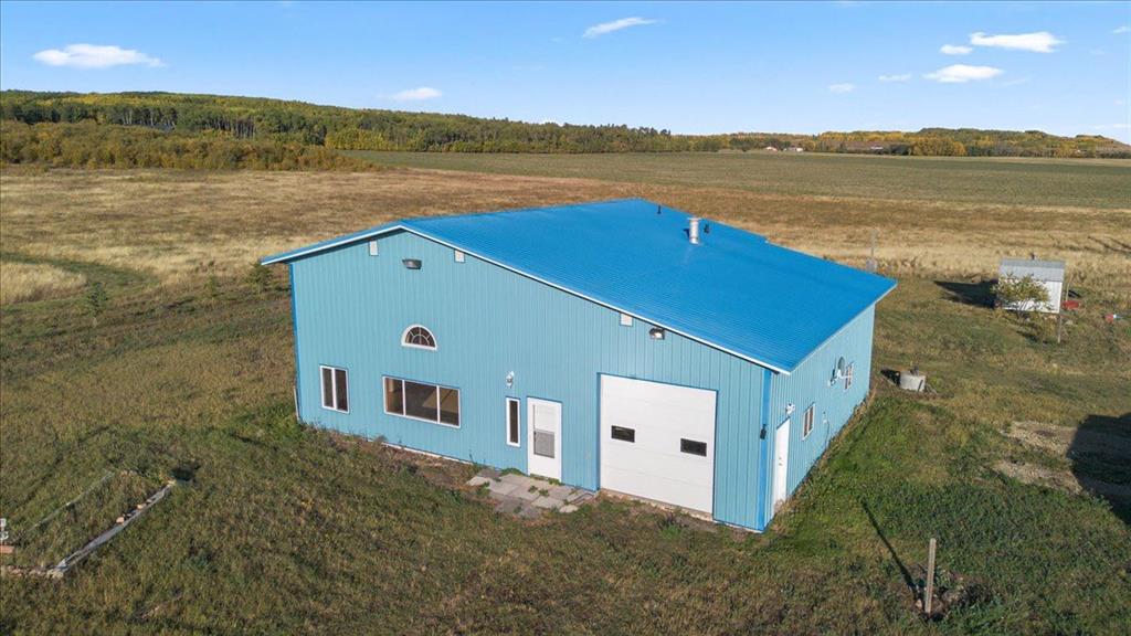 Picture of 743061 64 Range , Rural Grande Prairie No. 1, County of Real Estate Listing