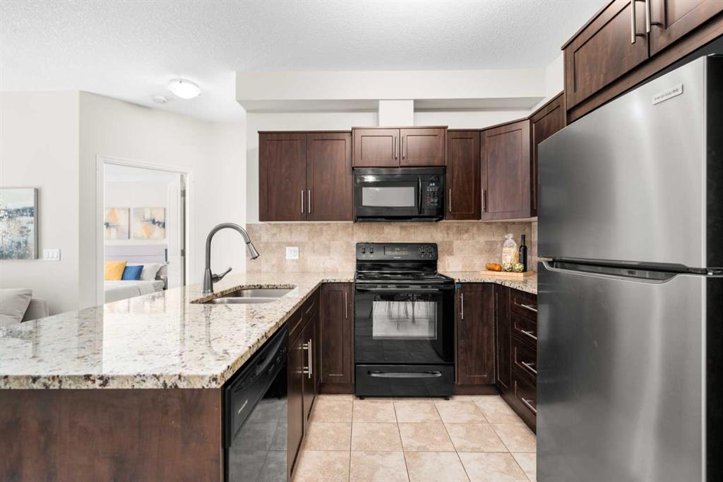 Picture of 1107, 1540 Sherwood Boulevard NW, Calgary Real Estate Listing