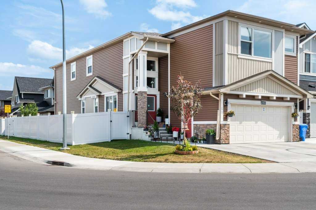 Picture of 61 Saddlestone Park NE, Calgary Real Estate Listing