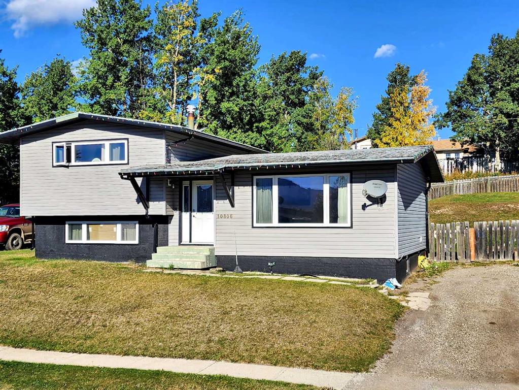 Picture of 10806 98 Avenue  , Grande Cache Real Estate Listing