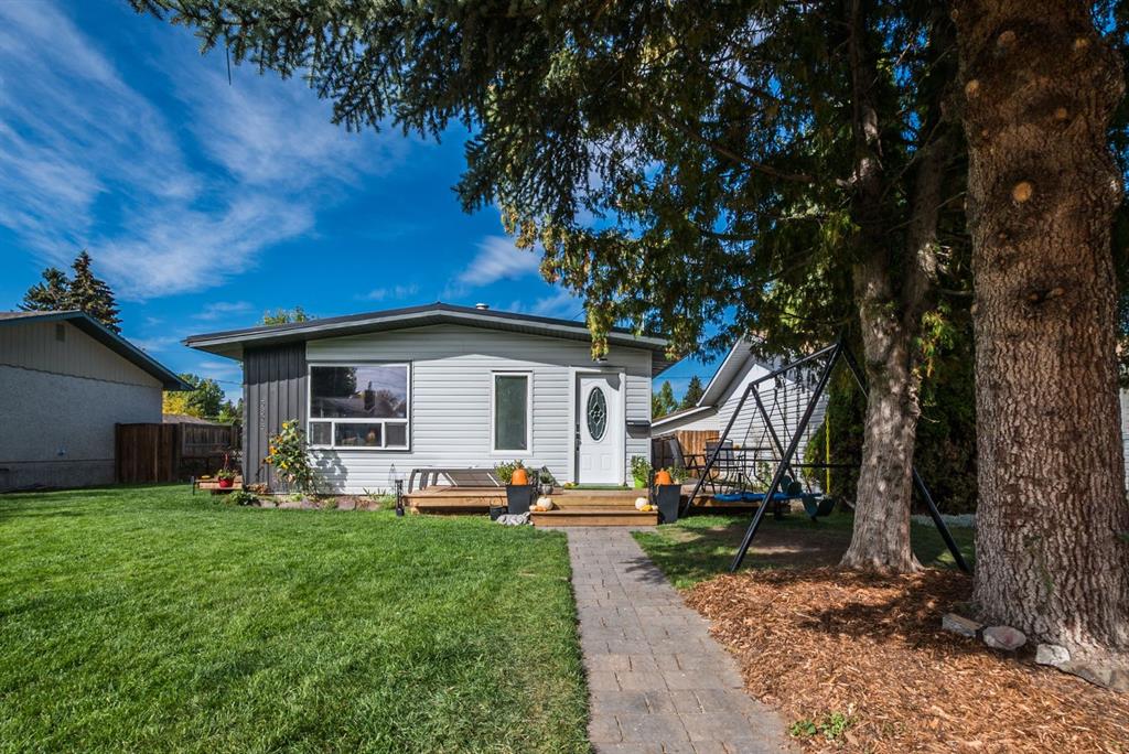 Picture of 5826 41 StreetCrescent , Red Deer Real Estate Listing