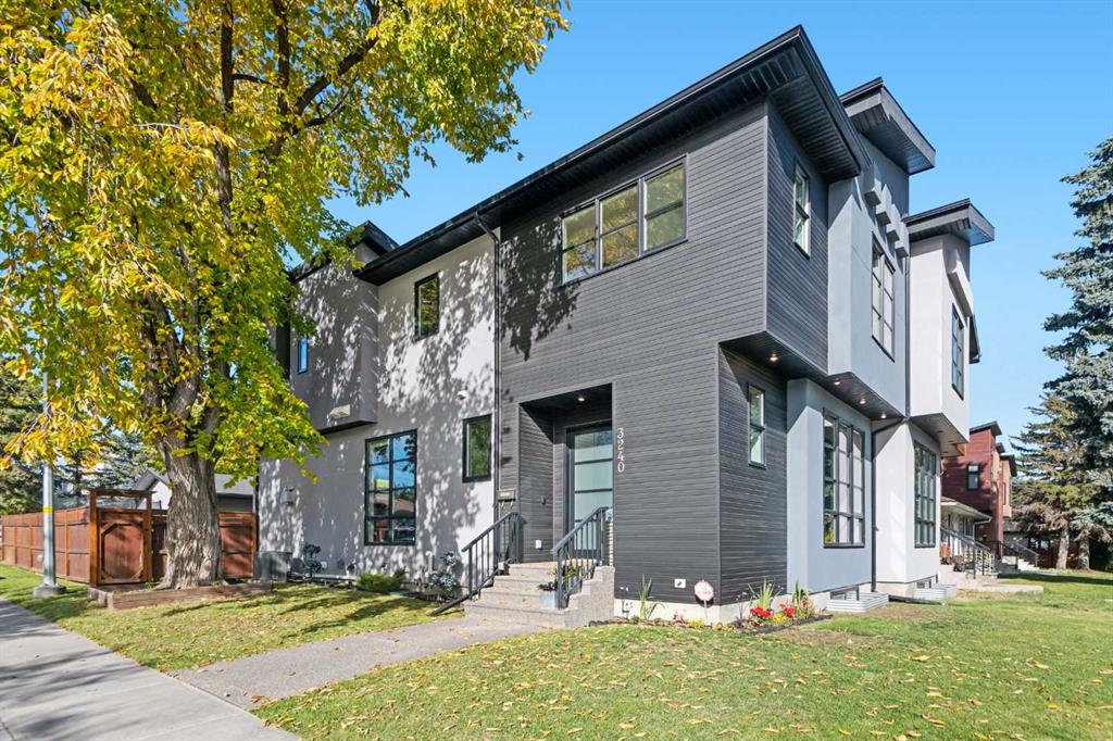 Picture of 3240 Kerrydale Road SW, Calgary Real Estate Listing