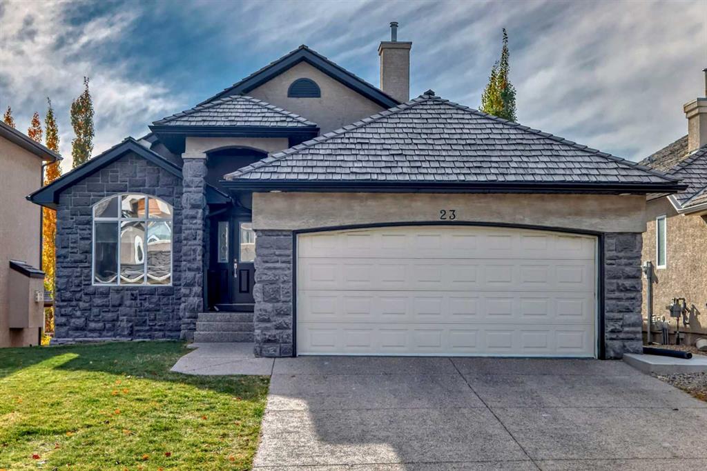 Picture of 23 Royal Ridge Manor NW, Calgary Real Estate Listing