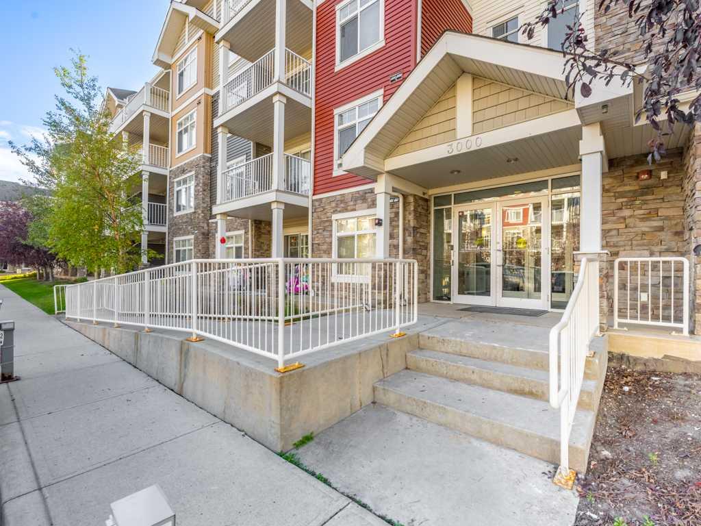 Picture of 3403, 155 Skyview Ranch Way NE, Calgary Real Estate Listing