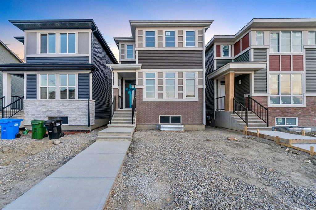 Picture of 97 Corner Glen Way NE, Calgary Real Estate Listing