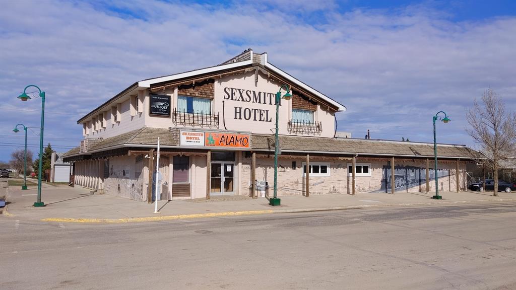 Picture of 9807 100 Street , Sexsmith Real Estate Listing