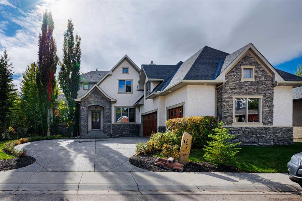 Picture of 67 Discovery Valley Cove SW, Calgary Real Estate Listing