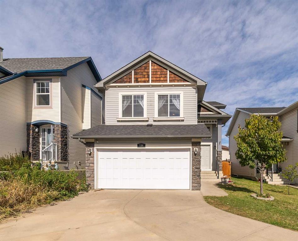 Picture of 136 New Brighton Lane SE, Calgary Real Estate Listing