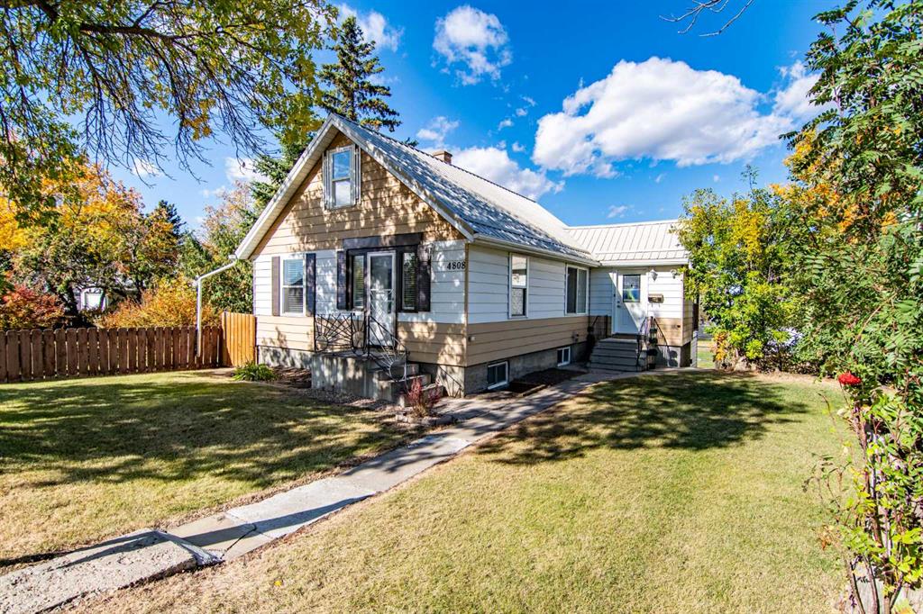 Picture of 4808 49 Street , Innisfail Real Estate Listing