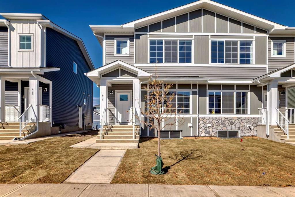 Picture of 425 Chelsea Key  , Chestermere Real Estate Listing