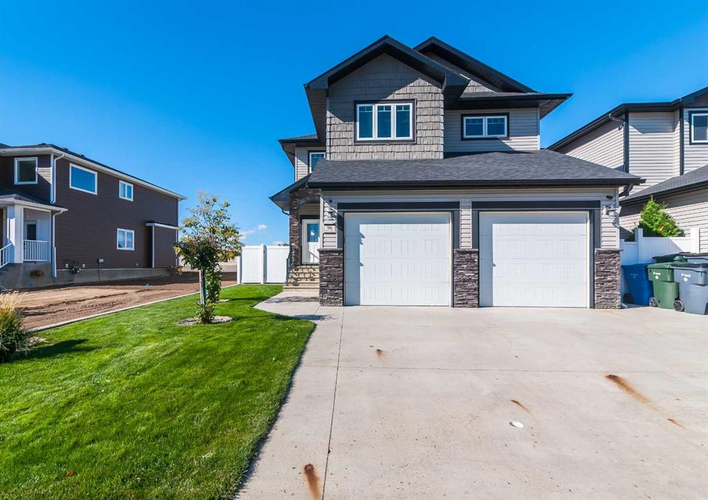 Picture of 96 Somerside Way SE, Medicine Hat Real Estate Listing