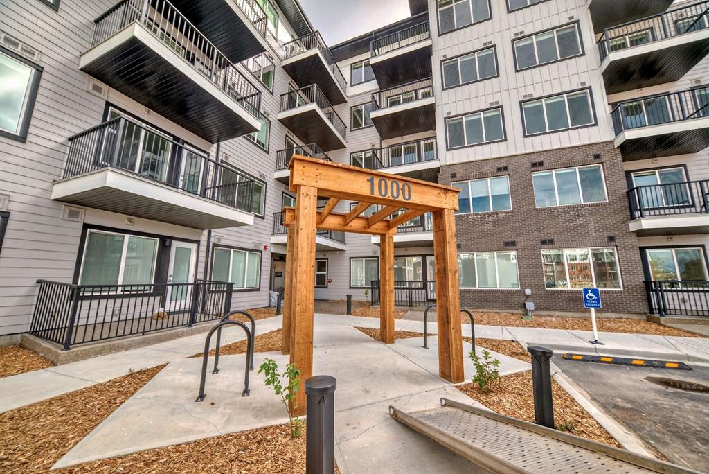 Picture of 1305, 395 Skyview Parkway NE, Calgary Real Estate Listing