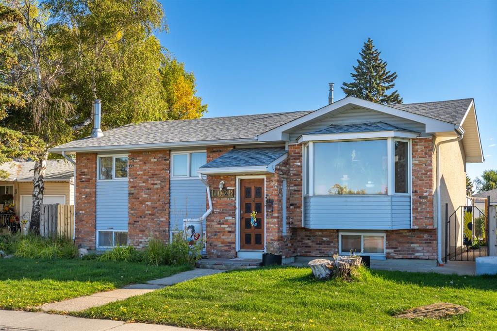 Picture of 11028 Braton Place SW, Calgary Real Estate Listing