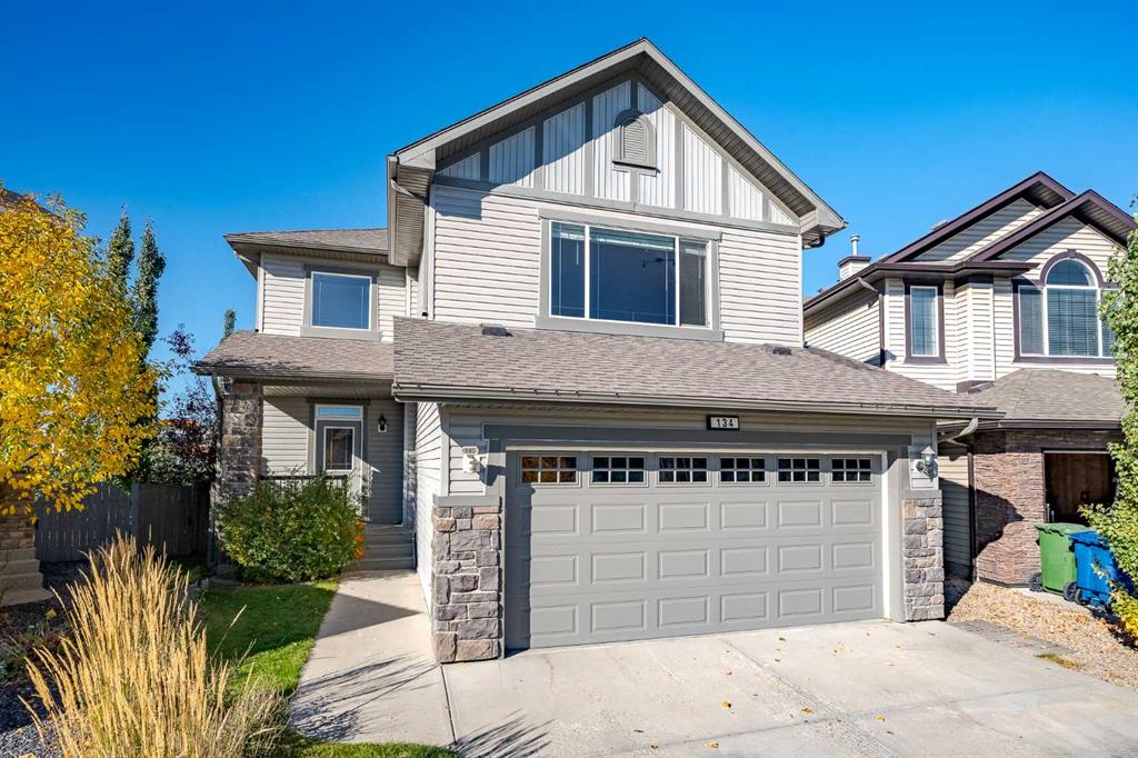 Picture of 134 Coopers Bay SW, Airdrie Real Estate Listing