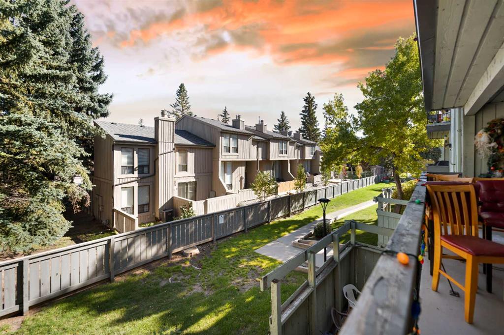 Picture of 328, 10120 Brookpark Boulevard SW, Calgary Real Estate Listing