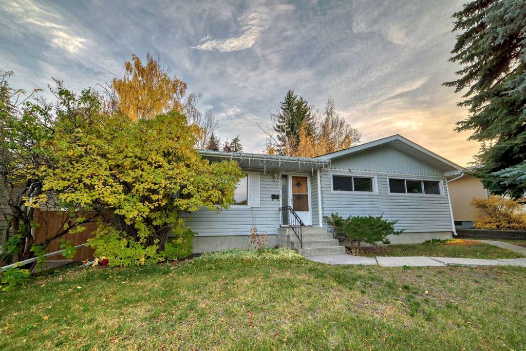 Picture of 1311 Rosehill Drive NW, Calgary Real Estate Listing