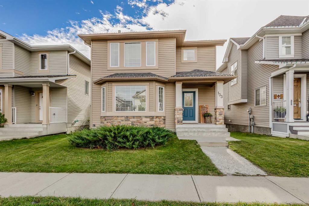 Picture of 133 Luxstone Place SW, Airdrie Real Estate Listing