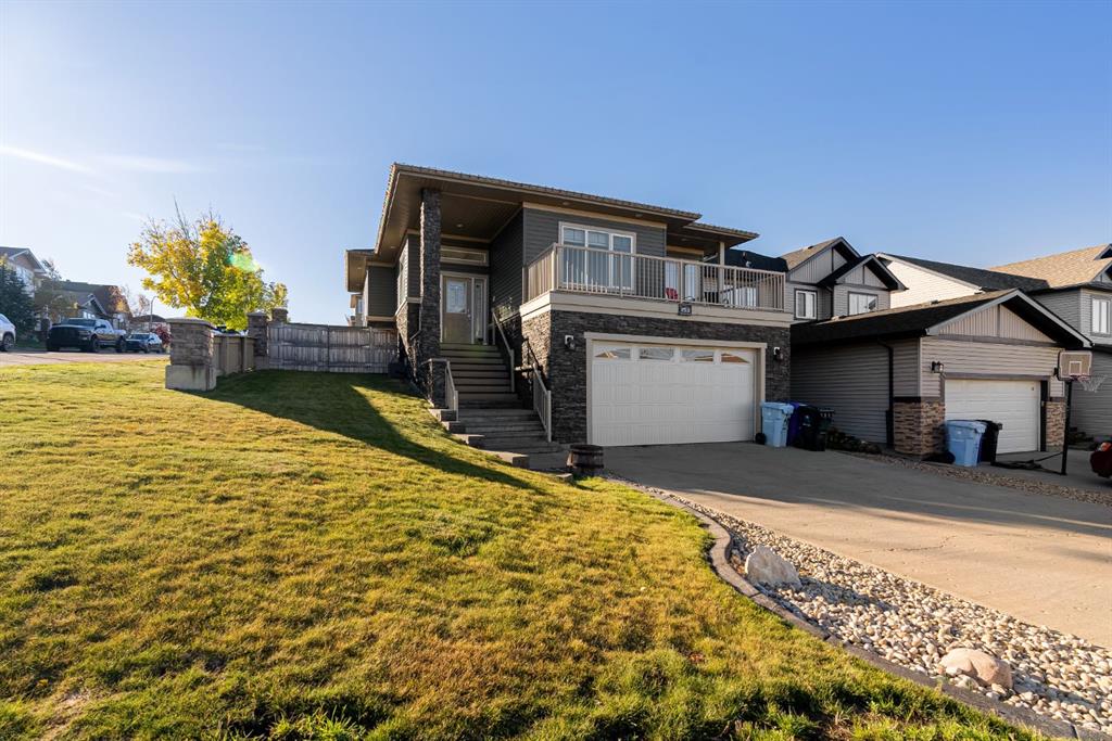 Picture of 153 Crane Rise , Fort McMurray Real Estate Listing