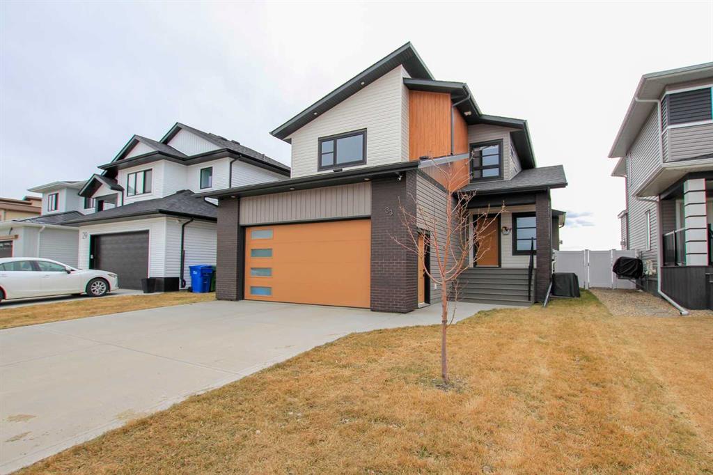 Picture of 33 Larratt Close , Red Deer Real Estate Listing