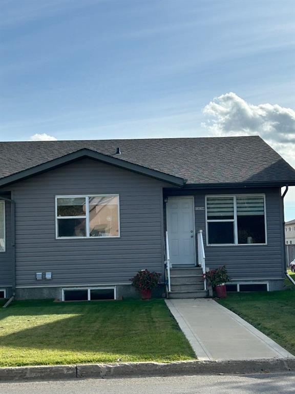 Picture of 3, 5311 57 Avenue , Ponoka Real Estate Listing