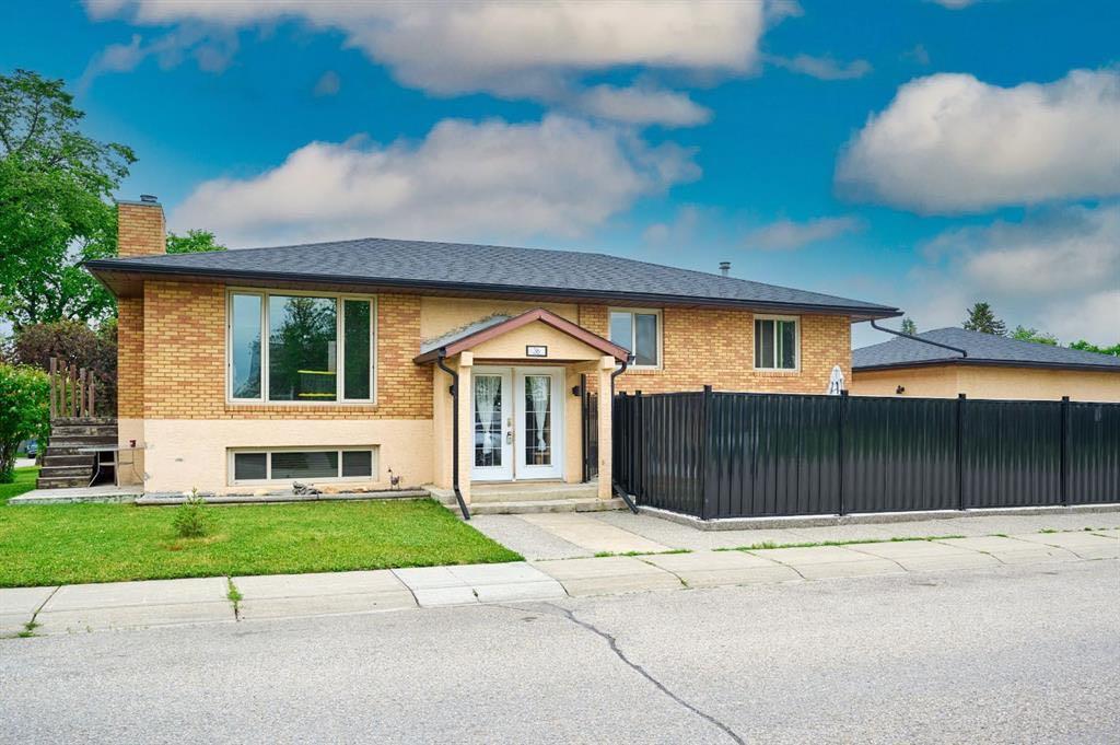 Picture of 36 Taylor Way SE, Airdrie Real Estate Listing