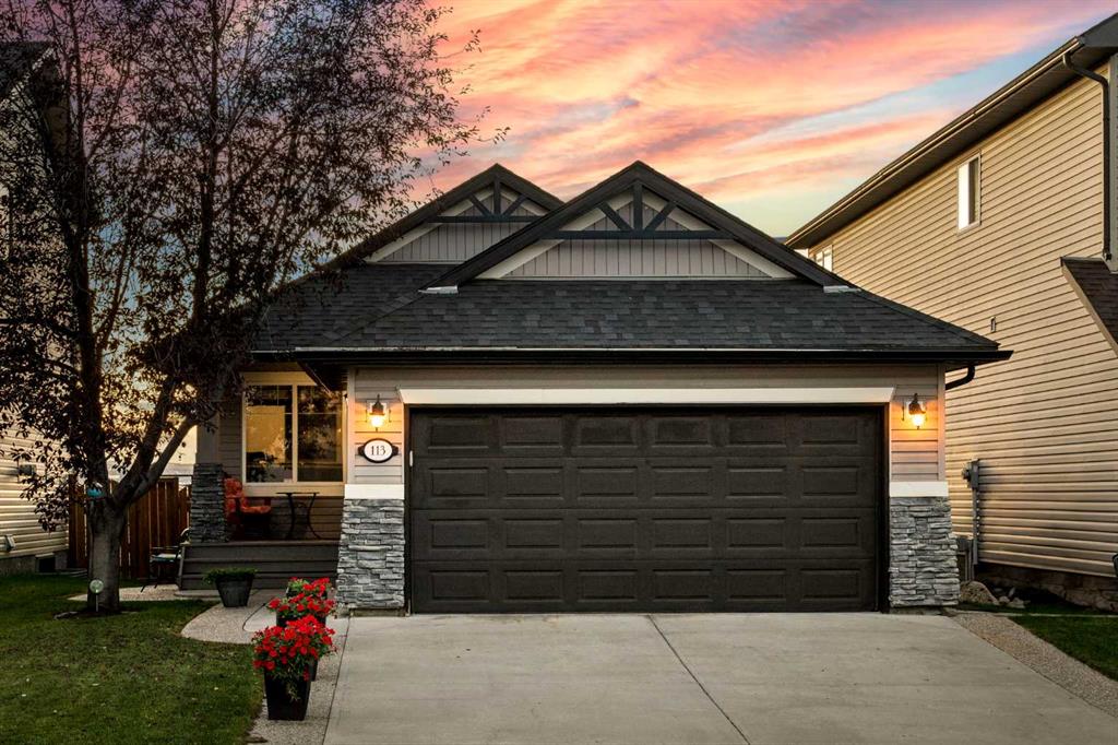 Picture of 113 Pantego Road NW, Calgary Real Estate Listing