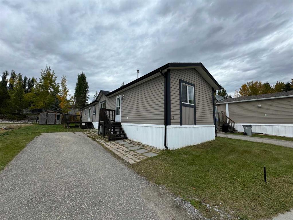 Picture of 28, 851 63 Street , Edson Real Estate Listing